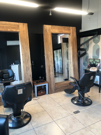 Hippie 70 Coiffeur à Lagord