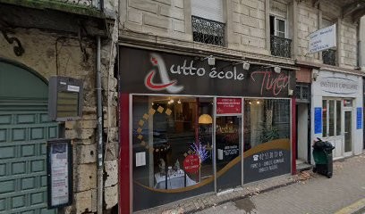 Norgil Angers, Salon de Coiffure à Angers