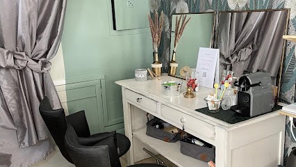 Mc Coiffure, Salon de Coiffure à Marennes