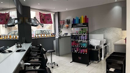 Studio S, Salon de Coiffure au Luc