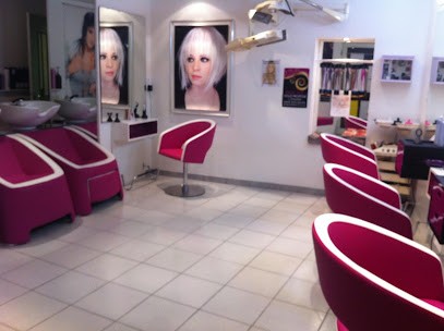 Pascale Coiffure, Salon de Coiffure à Charleval