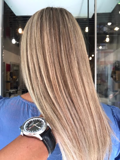 escapade coiffure, Salon de Coiffure à Laragne-Montéglin