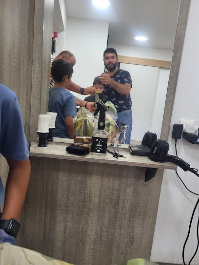 Possacos Philippe Alexandre, Salon de Coiffure à Pouillon