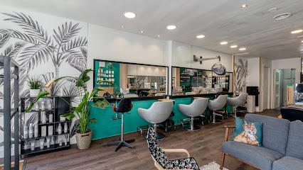 Salon Frangines Ex Personnalise Et Coiffe Salon De Coiffure Paris 75015, Salon de Coiffure à Paris 15