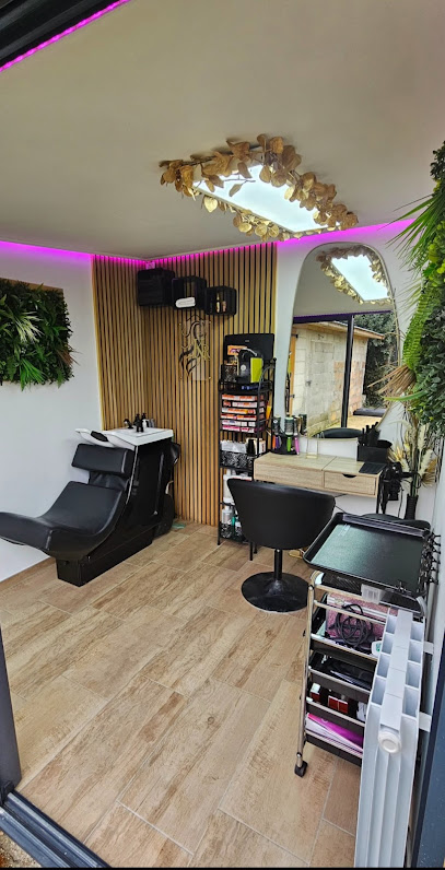 Krl Coiffure Coiffeur à Égly