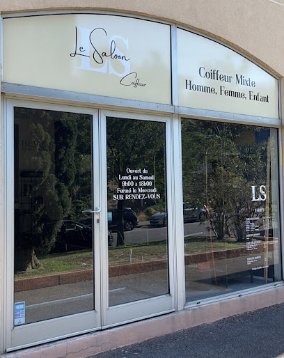 Le Saloon Coiffeur à Istres