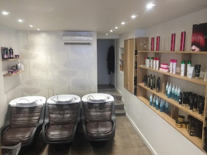 Coiffeur Cyril Création, Salon de Coiffure à Salon-de-Provence