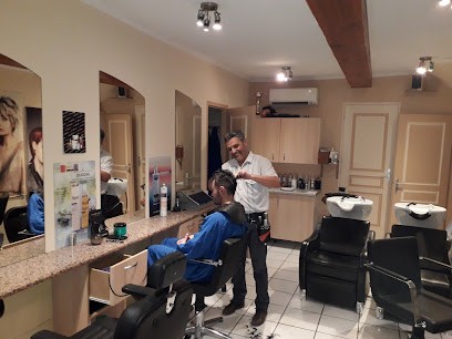 Carlos Coiffure, Salon de Coiffure à La Brillanne