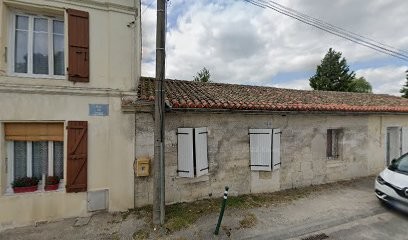 Saulnier Sandrine, Salon de Coiffure à Voeuil-et-Giget