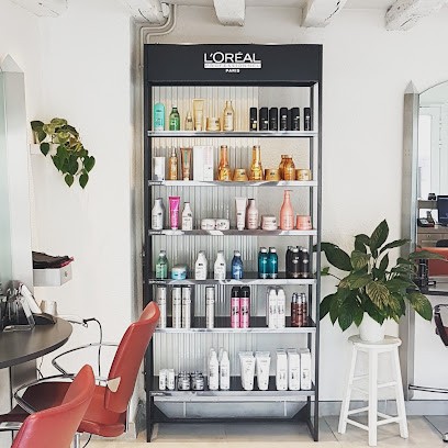 Univ'hair, Salon de Coiffure à Villebarou