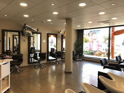 Virg'in Style, Salon de Coiffure à Chassieu