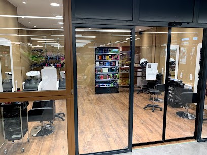 Bellara Coiffure, Salon de Coiffure à Longueil-Sainte-Marie