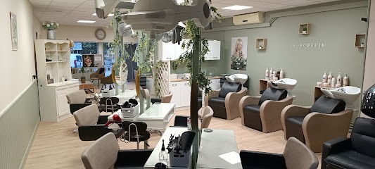 Le Boudoir, Salon de Coiffure à Thiviers