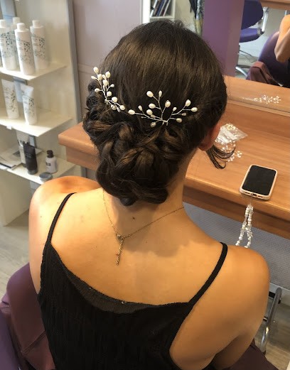 Sarl Graffitif, Salon de Coiffure à Soumoulou