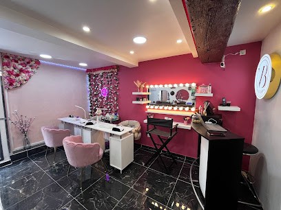 Victoria Beauty-Corbeil-Essonnes, Salon de Coiffure à Corbeil-Essonnes