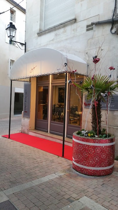 Coiffure Serge, Salon de Coiffure à Saintes