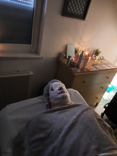 Boucle Et Couleur, Salon de Coiffure à Sand