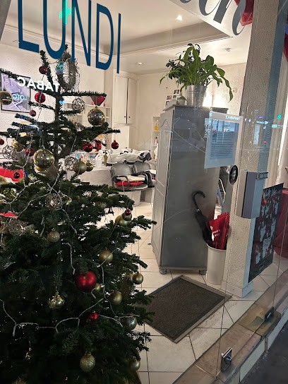 Cine Coiffure, Salon de Coiffure à Paris 15