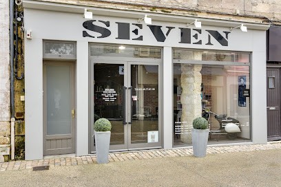 Seven Sarl, Salon de Coiffure à Niort