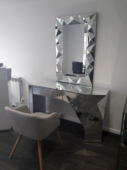 La Suite ..., Salon de Coiffure à Port-Louis