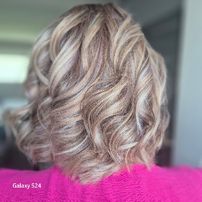 Soie Et Ciseaux - Coiffure À Domicile Coiffeur à Peyrehorade