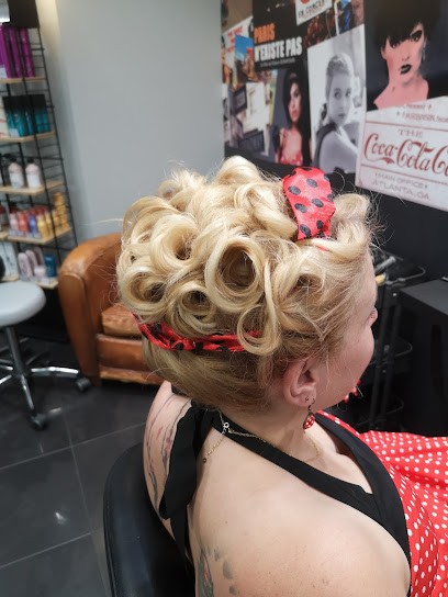 L'Endroit, Salon de Coiffure à Thouars
