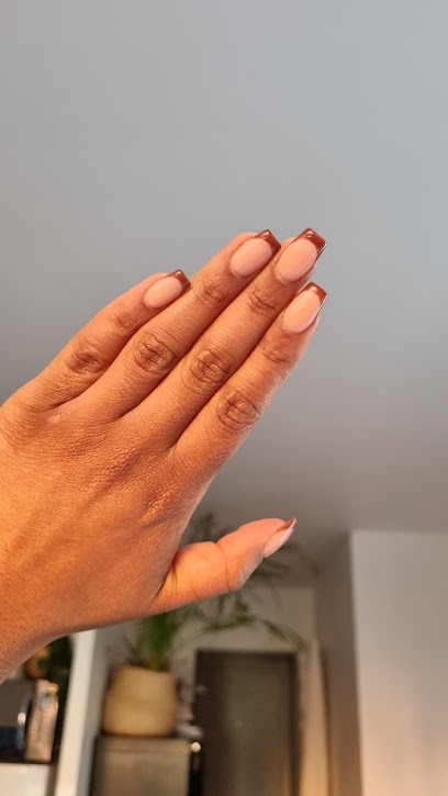 Sun Lady’s Saint Ouen, Salon de Coiffure à Saint-Ouen