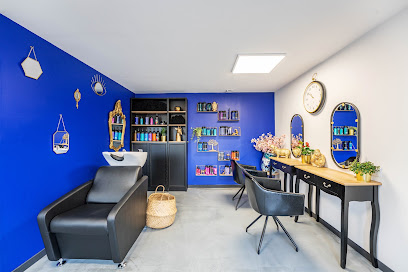 Le Boudoir De Nicolas, Coiffeur à Saulty