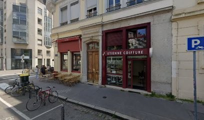 Etienne Coiffure, Salon de Coiffure à Lyon 07