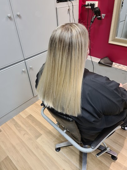 Malvina Coiffure, Salon de Coiffure à Sainneville