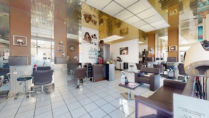 TENDANCE COIFFURE, Salon de Coiffure à Grenade