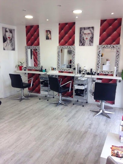 Véronique Coiffure, Salon de Coiffure à Sainte-Maxime