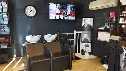 Ayral Gilles, Salon de Coiffure à Rodez
