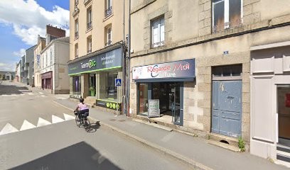 Regarde Moi Coiffure, Salon de Coiffure à Redon