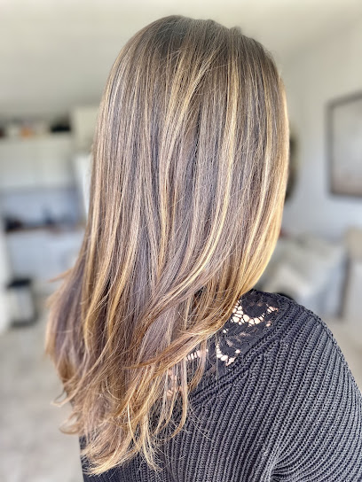 L'instant Pour Soi By Peter Coiffeur à Villeneuve-lès-Avignon