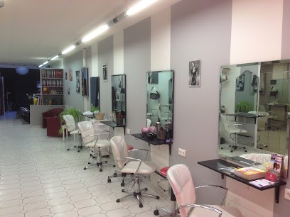 Le22 Coiffure, Salon de Coiffure à Moret-Loing-et-Orvanne