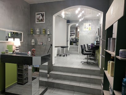Isa coiffure, Salon de Coiffure à Lardy