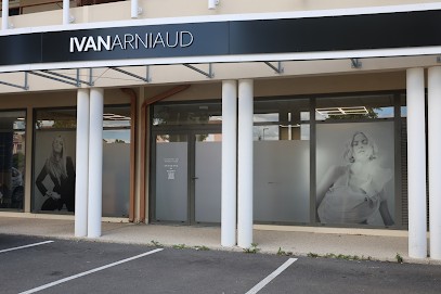 Ivan Arniaud - Salon Bel Air, Salon de Coiffure à Salon-de-Provence