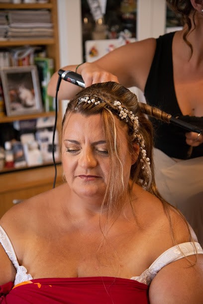 La Coiffure By Chloé, Salon de Coiffure à Mésigny