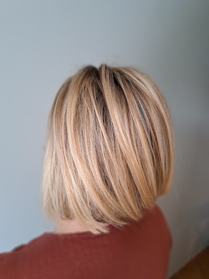 L'Instant Coiffure à Domicile, Coiffeur à Domicile à Longuenée-en-Anjou