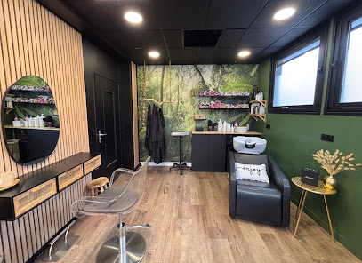Le Studio By Nat Coiffeur à Nemours