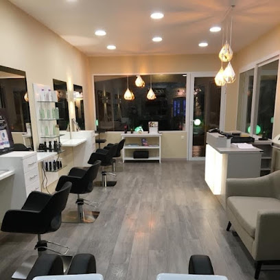 Coiffeur Agay - L'instant Coiffure Coiffeur à Saint-Raphaël
