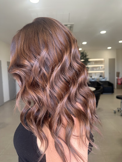 Stella. D Coiffure & Hair Spa Coiffeur à Puget-sur-Argens