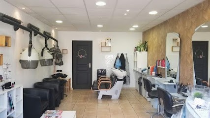 Emi'tifs, Salon de Coiffure à Saint-Sardos