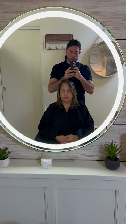 Adn Du Lissage Coiffeur à Paris 02