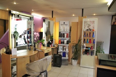 Metamorphose Coifure, Salon de Coiffure à Coutras