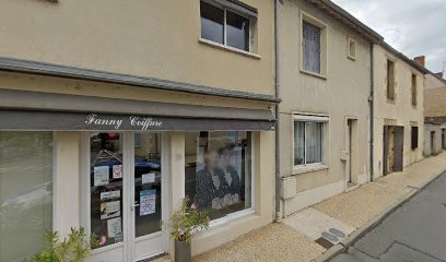 Lacoste Stephanie, Salon de Coiffure au Buisson-de-Cadouin