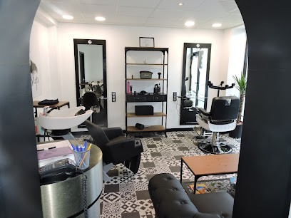 Le Salon D'Agathe, Salon de Coiffure à Lisieux