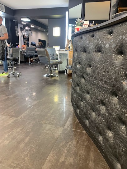 Gaetano D'Alberto, Salon de Coiffure à Sausset-les-Pins