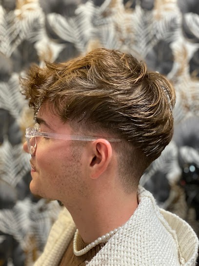 Studio 134 By Manon, Salon de Coiffure à Chaudeney-sur-Moselle